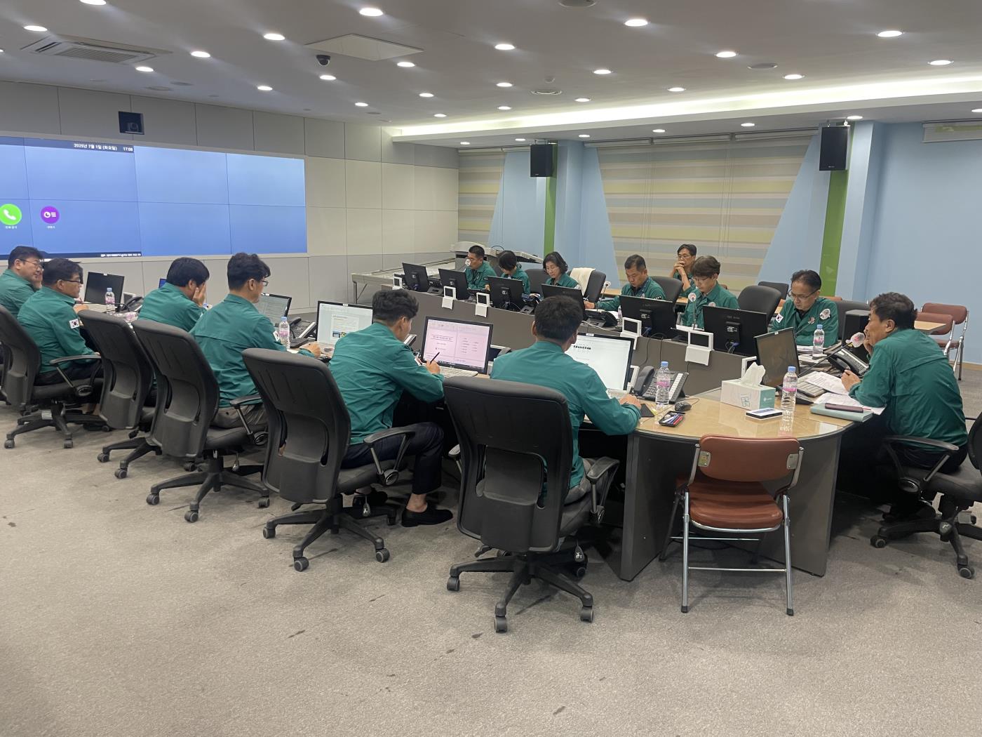 1-2 사진(상황판단회의).jpeg