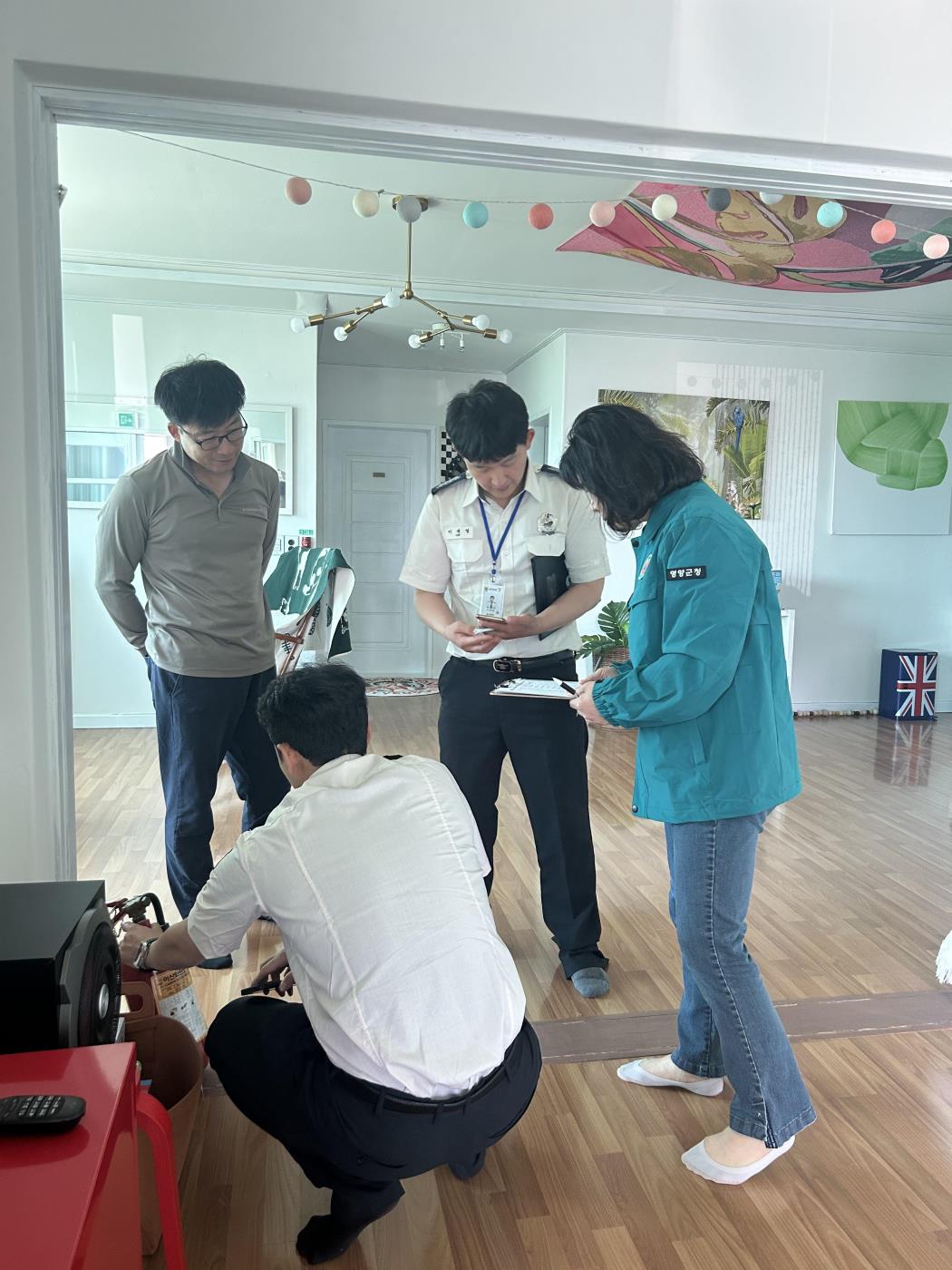2-2 사진(영양군, 2025년 하절기 농촌관광시설 (집중)안전점검 실시).jpg