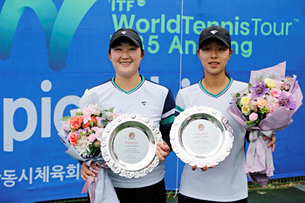 0528 안동시청 테니스경기단, ITF 안동국제테니스대회 남녀 복식 준우승 쾌거 (2)-김은채, 한형주선수.jpg
